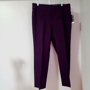 NWT Women pants by Roz & Ali
